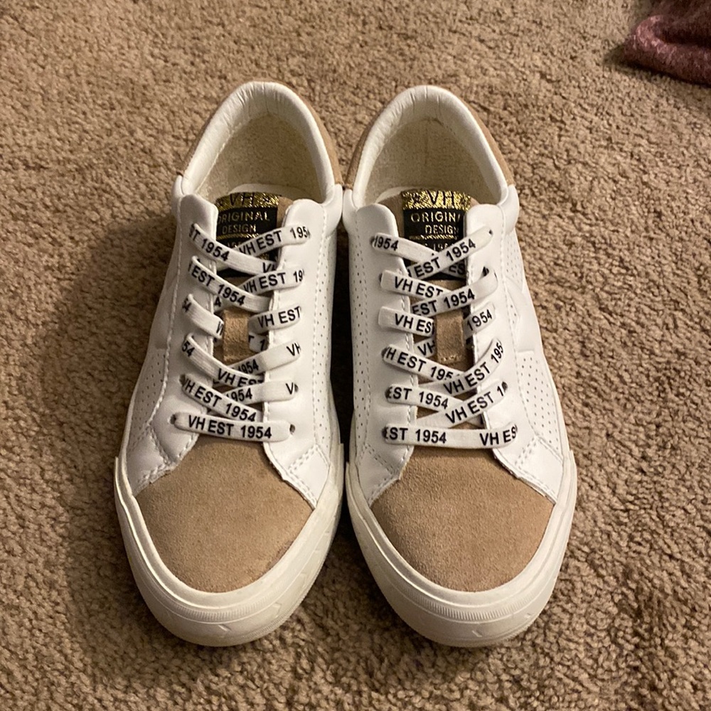 Vintage Havana sneakers